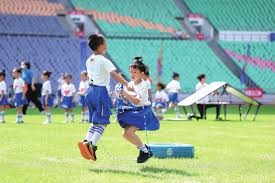 诺坎普的抛物线危机：巴萨后梅西时代的任意球困局