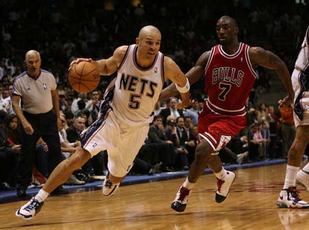 进行策略调 进行策略调